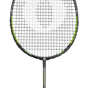 Oliver Badmintonschläger Modell Fetter Smash 6, schwarzer Schläger mit grünem Design vor einem weißen Hintergrund