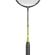 Oliver Badmintonschläger Modell Fetter Smash 6, schwarzer Schläger mit grünem Design und schwarzem Griff vor einem weißen Hintergrund