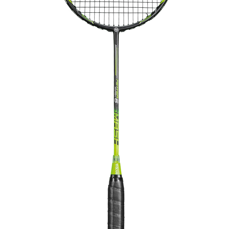 Oliver Badmintonschläger Modell Fetter Smash 6, schwarzer Schläger mit grünem Design und schwarzem Griff vor einem weißen Hintergrund