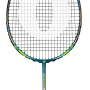 Oliver Badmintonschläger Modell Morph S10, blau-grüner Schläger vor einem weißen Hintergrund