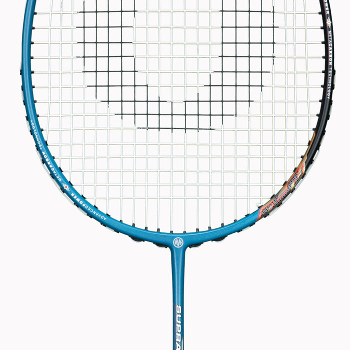 OLIVER Badmintonschläger Modell Supralight S6.2, Ausschnitt des Badmintonkopfs und Schafts vor einem weißen Hintergrund