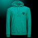 Grüner Hoodie mit Logo von OLIVER, Kapuze und Kängurutasche auf dunklem Hintergrund