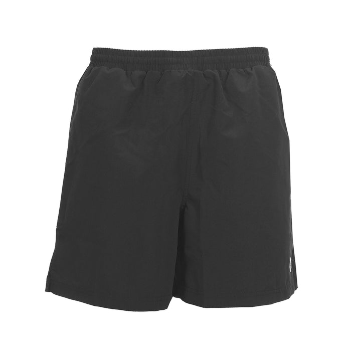 Schwarze OLIVER Basic Short aus 100% Polyester, ideal für Sport und Alltag, gezeigt vor weißem Hintergrund