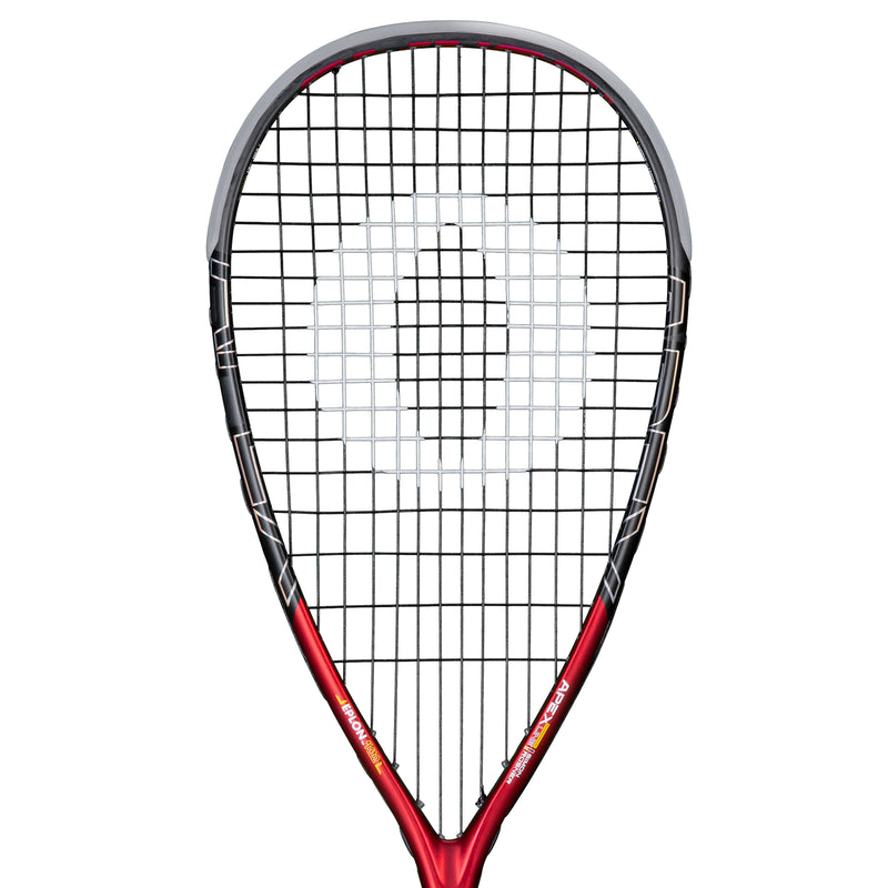 Oliver Squashschläger Modell Apex 520, roter Schläger vor einem weißen Hintergrund