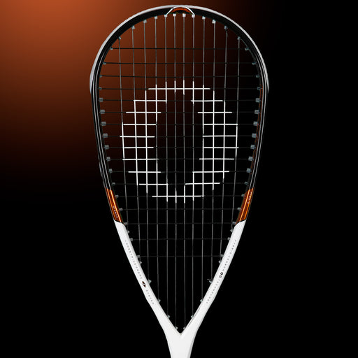 OLIVER Squashschläger Racer X8, weiß-schwarzer Schlägerkopf auf dunklem Hintergrund