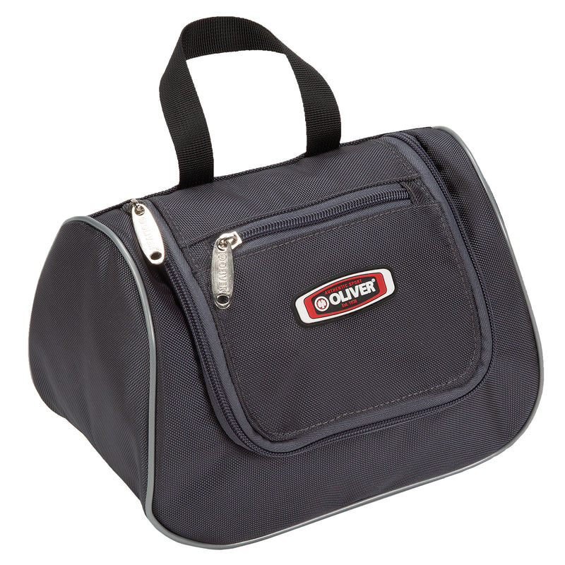 Graue Oliver Cosmeticbag mit kleinem Tragegriff und kleinem Logo auf der vorderen Tasche