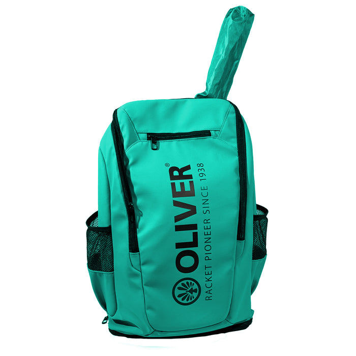 Rucksack Extend von OLIVER in türkisgrün mit Schlägergriffhülle auf weißem Hintergrund.